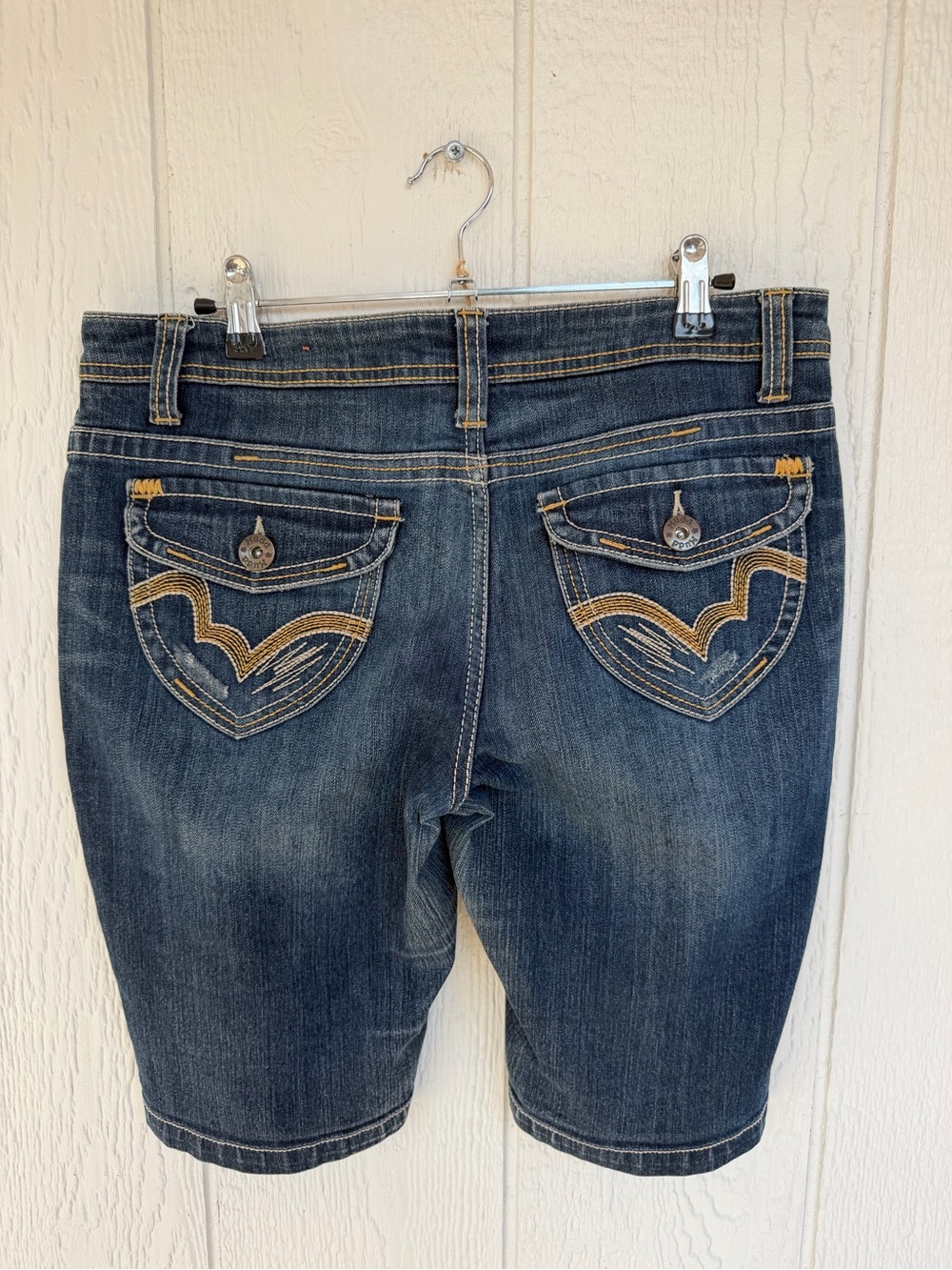 Mudd Women's Dark Blue Denim shorts with Embroidered Back Pockets